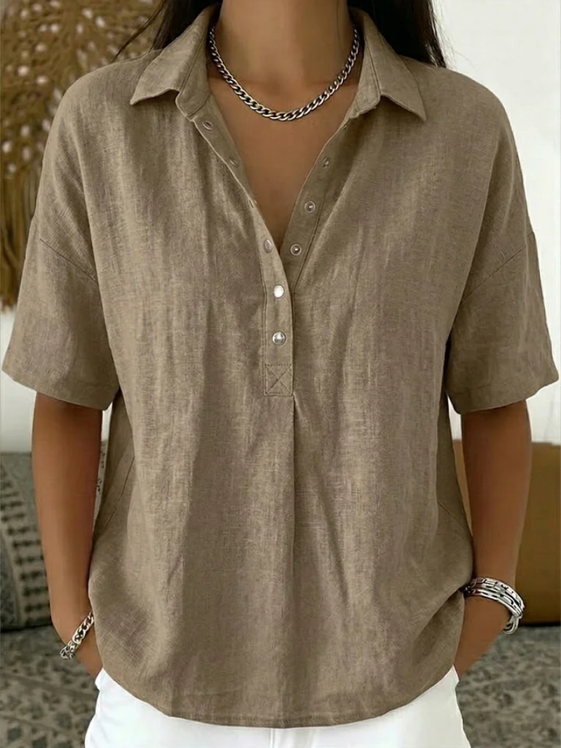 Claire | Blouse with Collar and Buttons